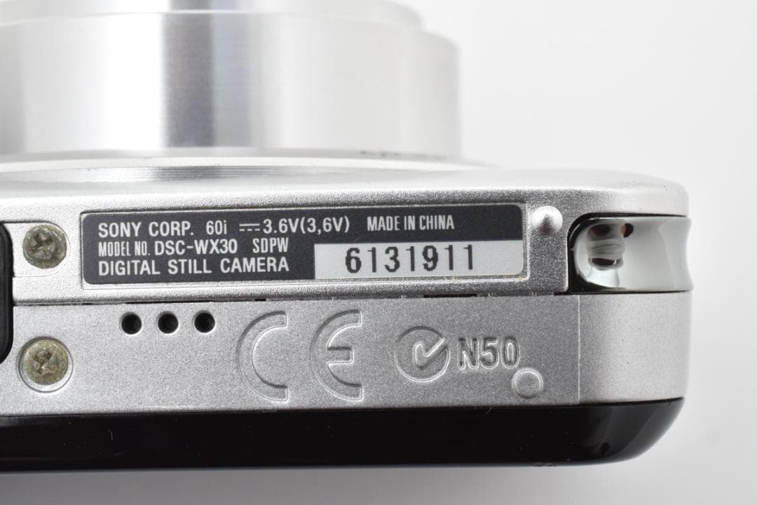 【美品】SONY Cyber-shot DSC-WX30 シルバー　動作確認済