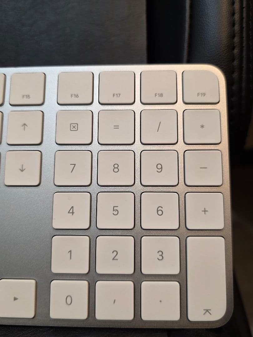 Apple Touch ID Magic Keyboard A2520 日本語