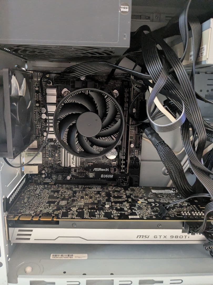 デスクトップパソコン　i5-8400 GTX980Ti