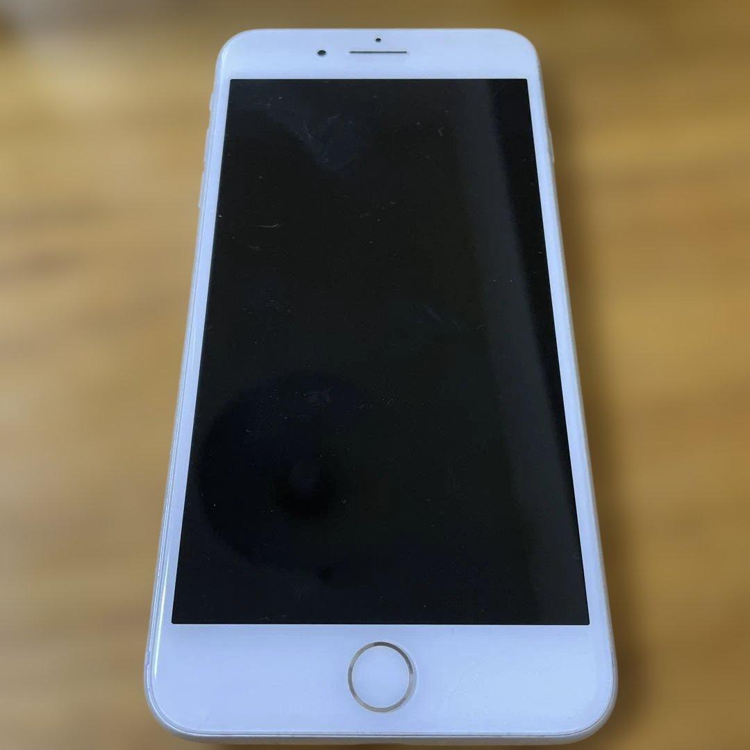 美品　iPhone 8 Plus 64GB ホワイト