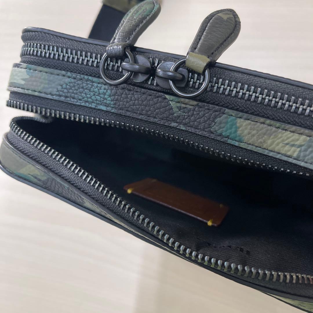 コーチ　ショルダーバッグ　ボディバッグ　カモフラ　E2180-C5330