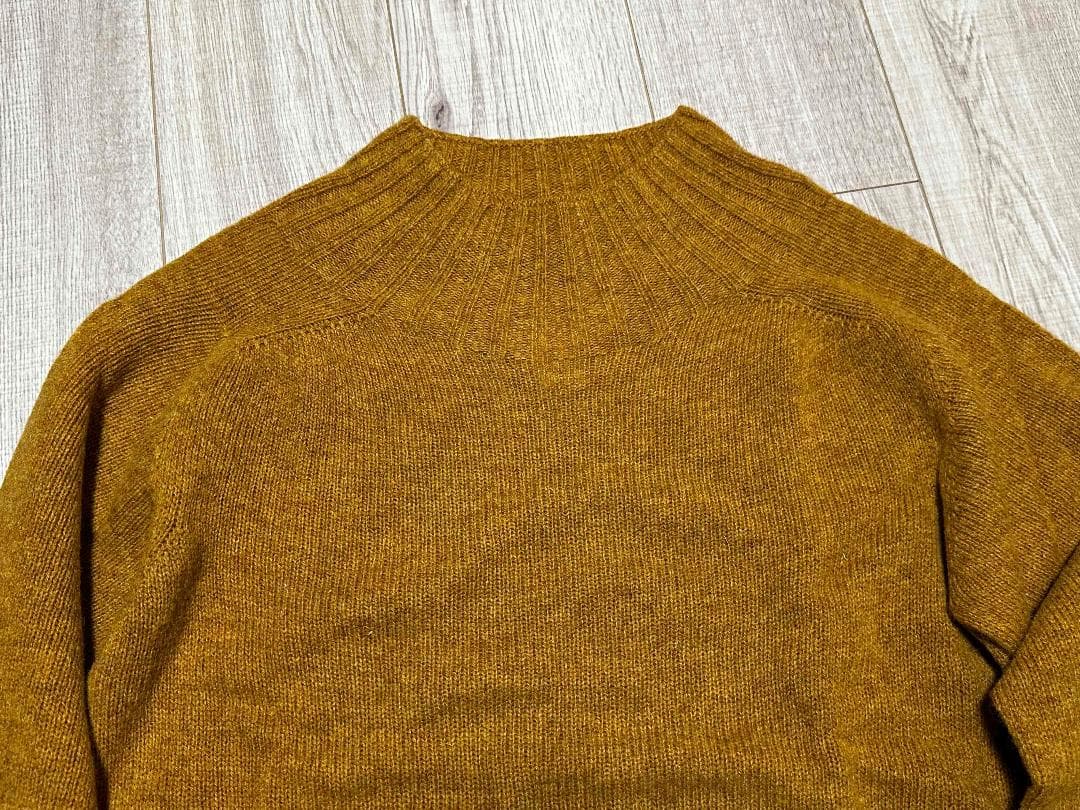 ハーレーオブスコットランド モックネックニットセーター マスタード 44