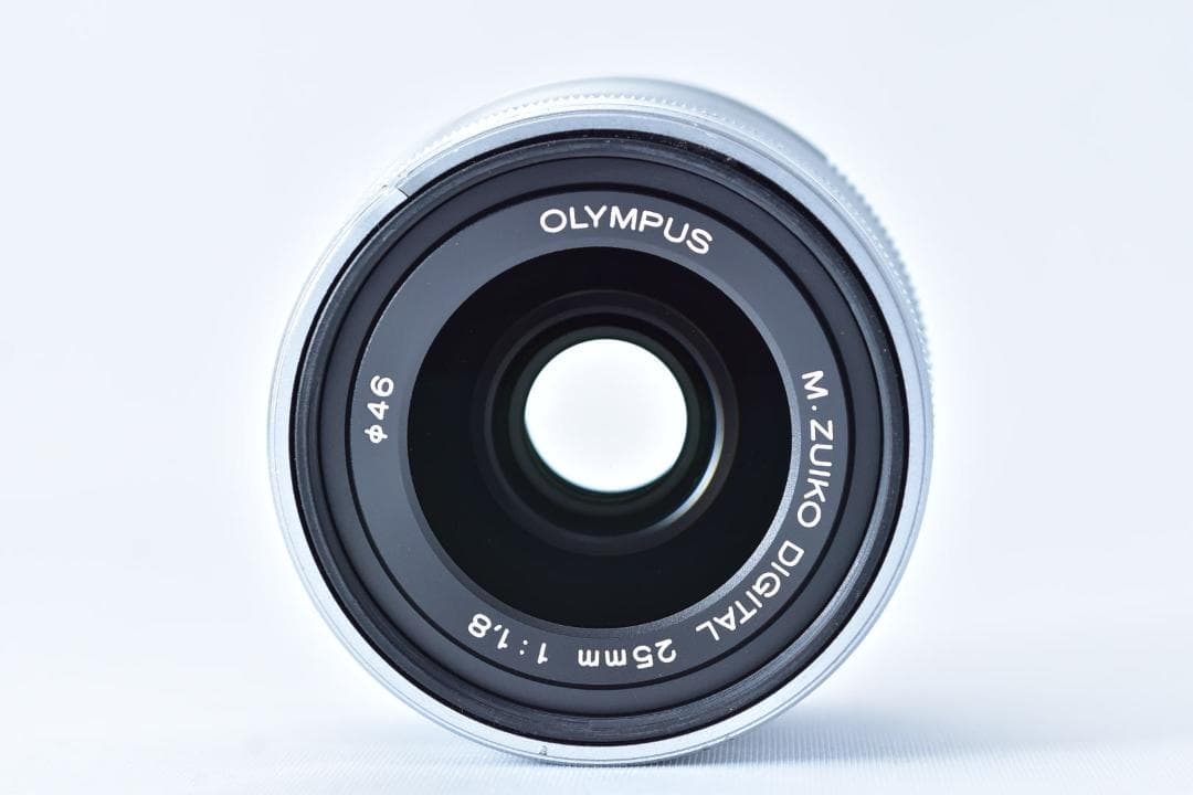 OLYMPUS オリンパス M.ZUIKO 25mm F1.8 シルバー 単焦点