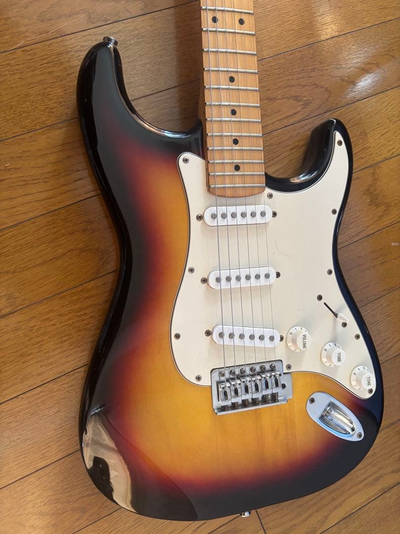 攪拌 メーカー不明ストラトキャスター美品