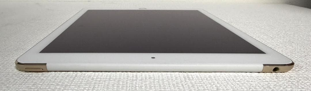 iPad　Air 2　Wi-Fi+Cellular　64GB　MH172J/A