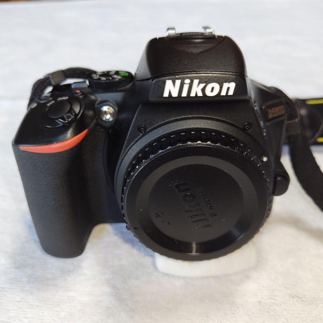 Nikon D5600 ダブルズームレンズキット(極美品！)