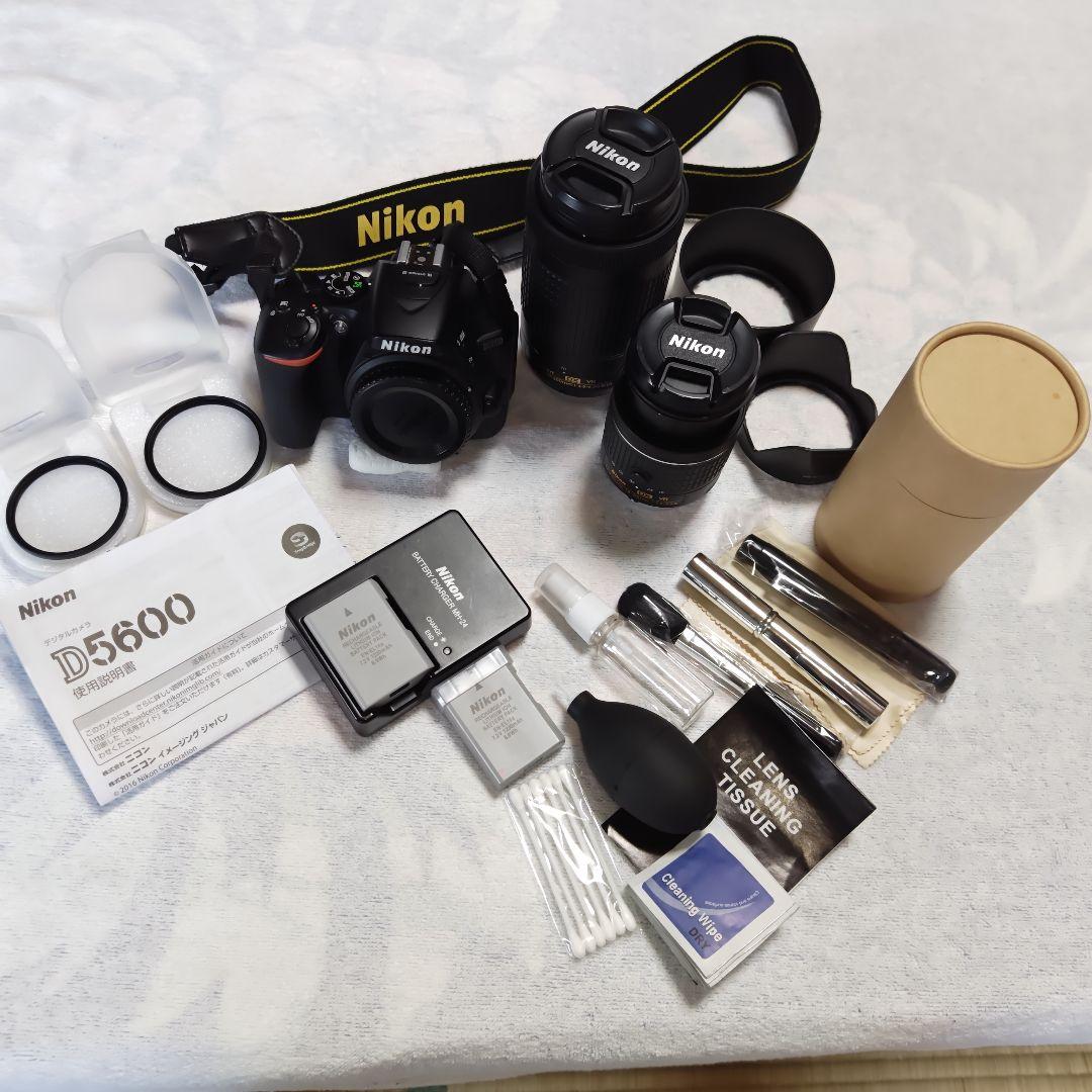 Nikon D5600 ダブルズームレンズキット(極美品！)