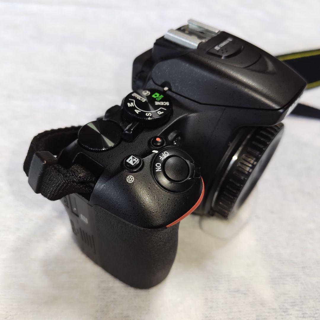 Nikon D5600 ダブルズームレンズキット(極美品！)