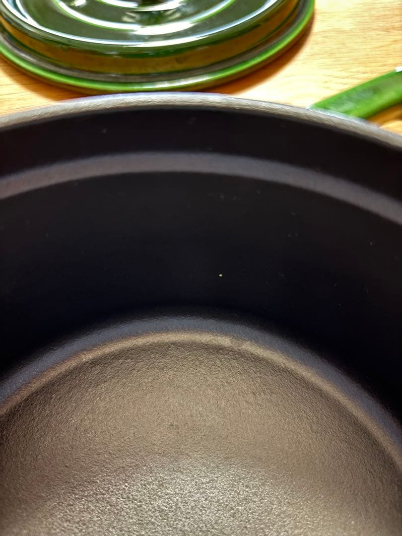 STAUB LA COCOTTE バジルグリーン 18cm