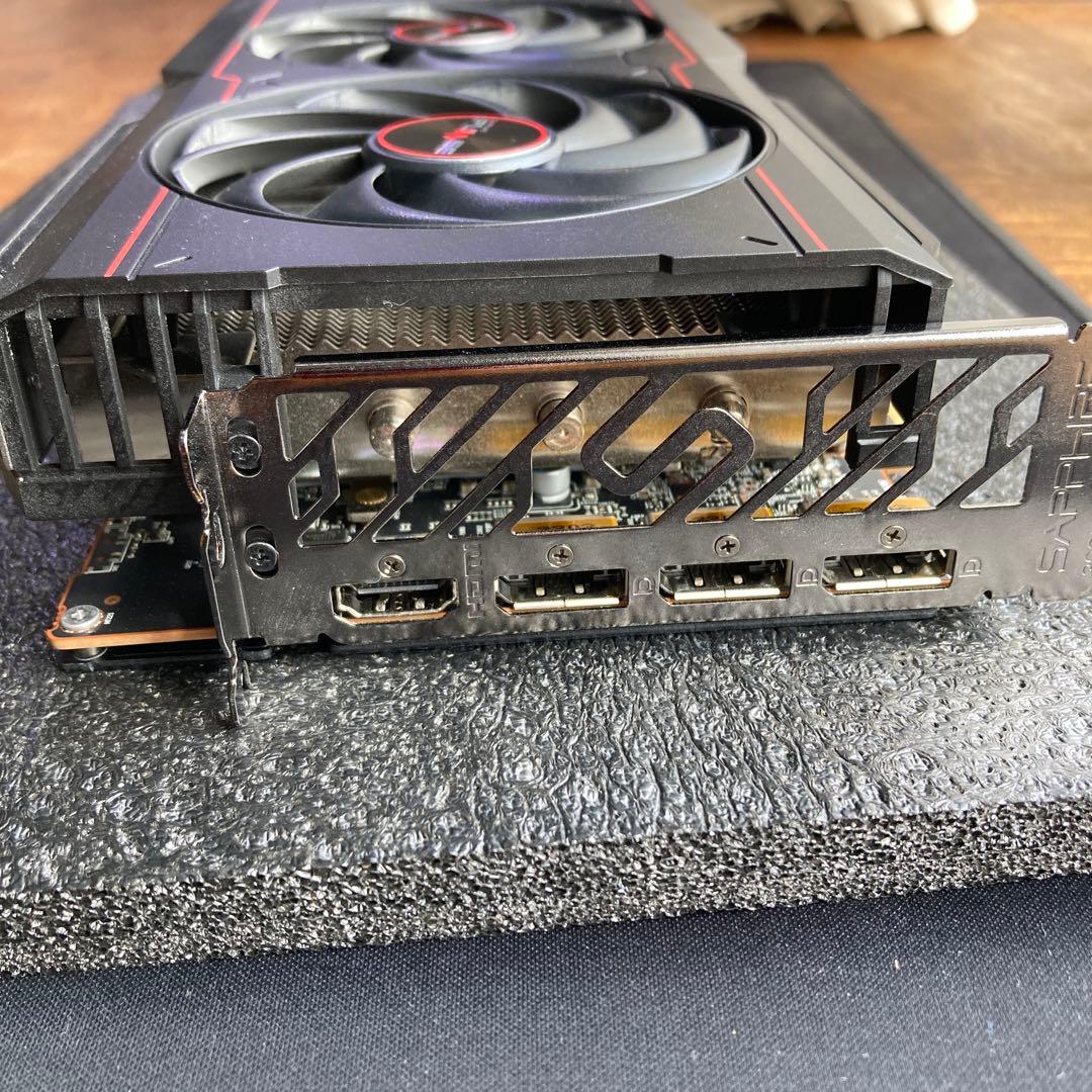 SAPPHIRE Radeon RX 6800 XT 16GB（中古・箱あり）