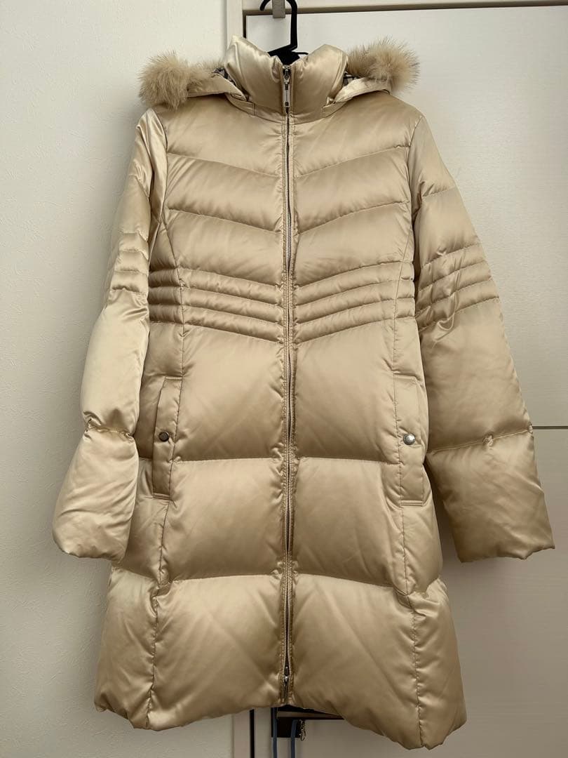 あいいろ様 BURBERRY LONDONフード付き ダウンコート