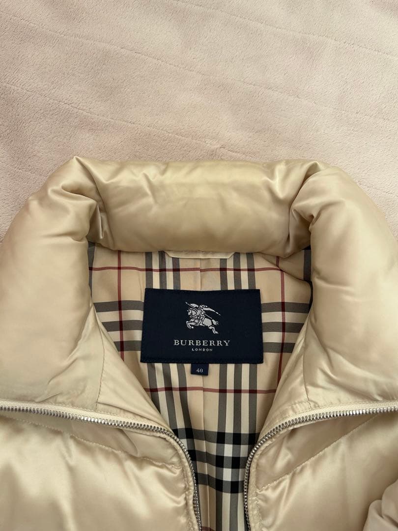 あいいろ様 BURBERRY LONDONフード付き ダウンコート