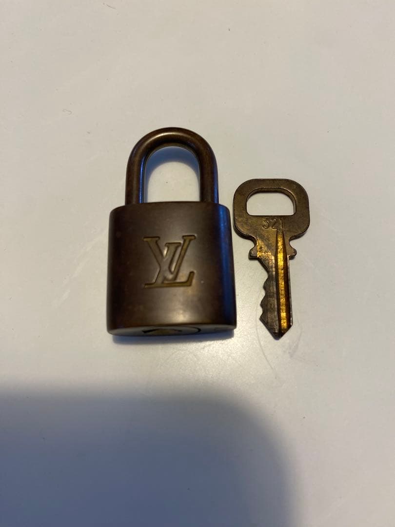 Louis Vuitton ボストンバッグ キーポル50 バンドリエール