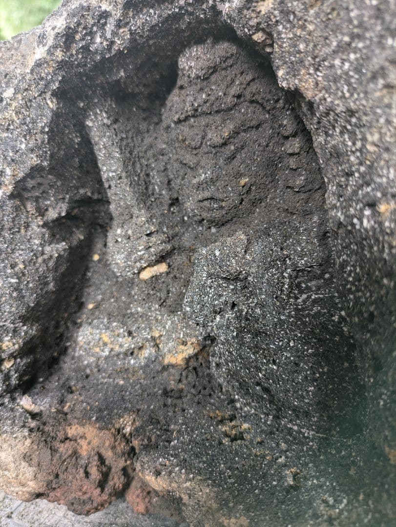 熔岩石仏、不動明王、熔岩不動明王、倉田辰彦作