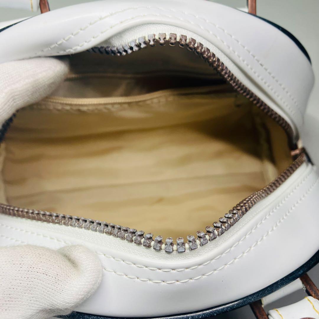 美品　VonDutch ボンダッヂ　ミニボストンバッグ　ホワイト　ブラック