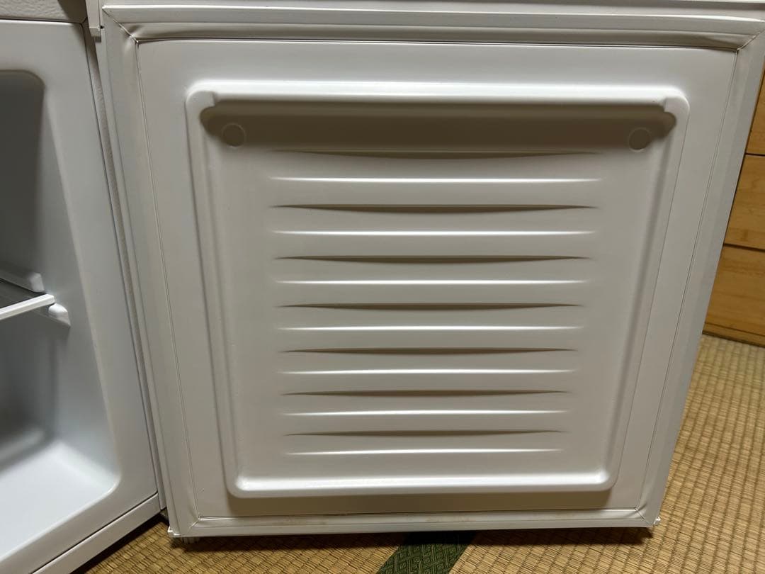 maxzen マクスゼン 冷凍庫 JF032M1L01WH 32L