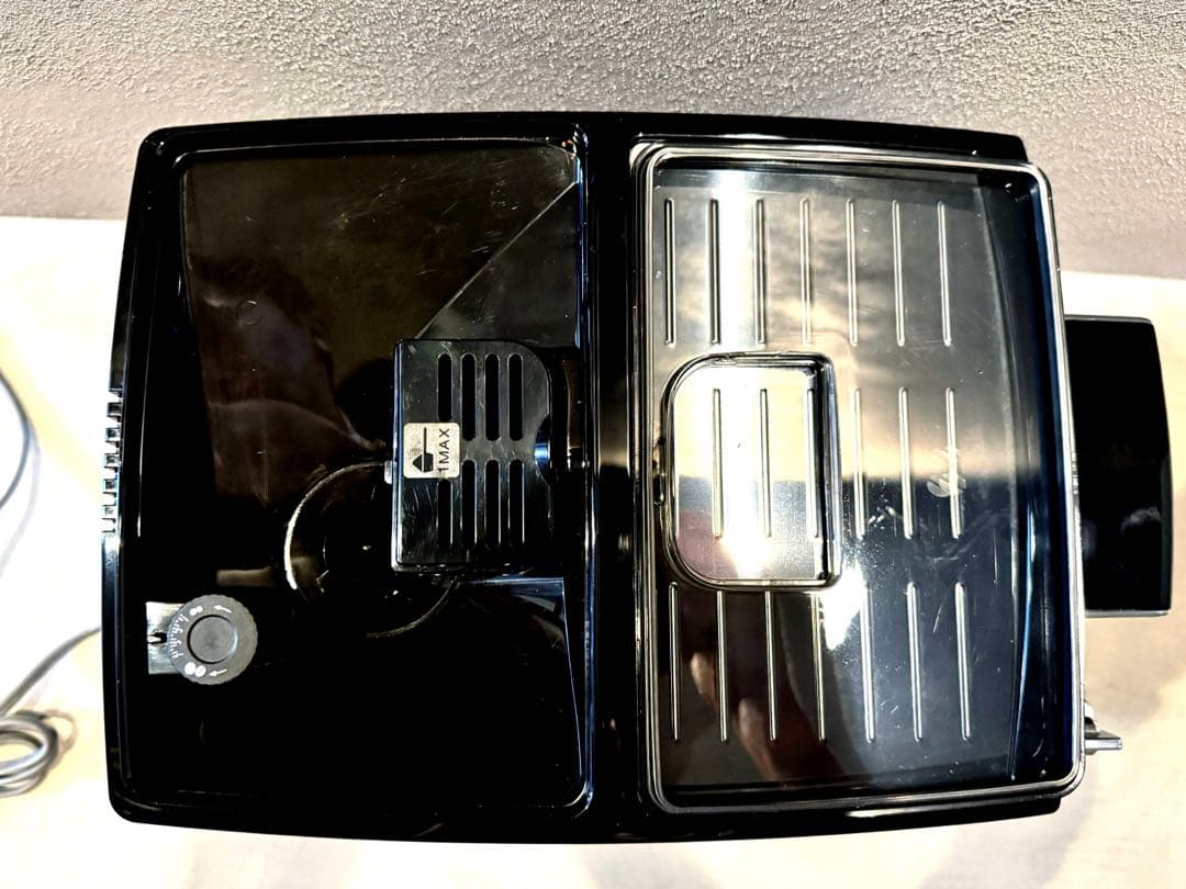 デロンギ マグニフィカS コンパクト全自動コーヒーマシンECAM23120BN