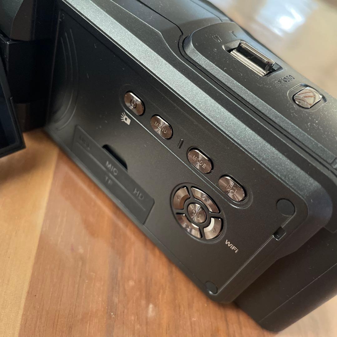 ビデオカメラカメラ8K6400万画素 18倍ズームWifi内蔵ライトハンディカム