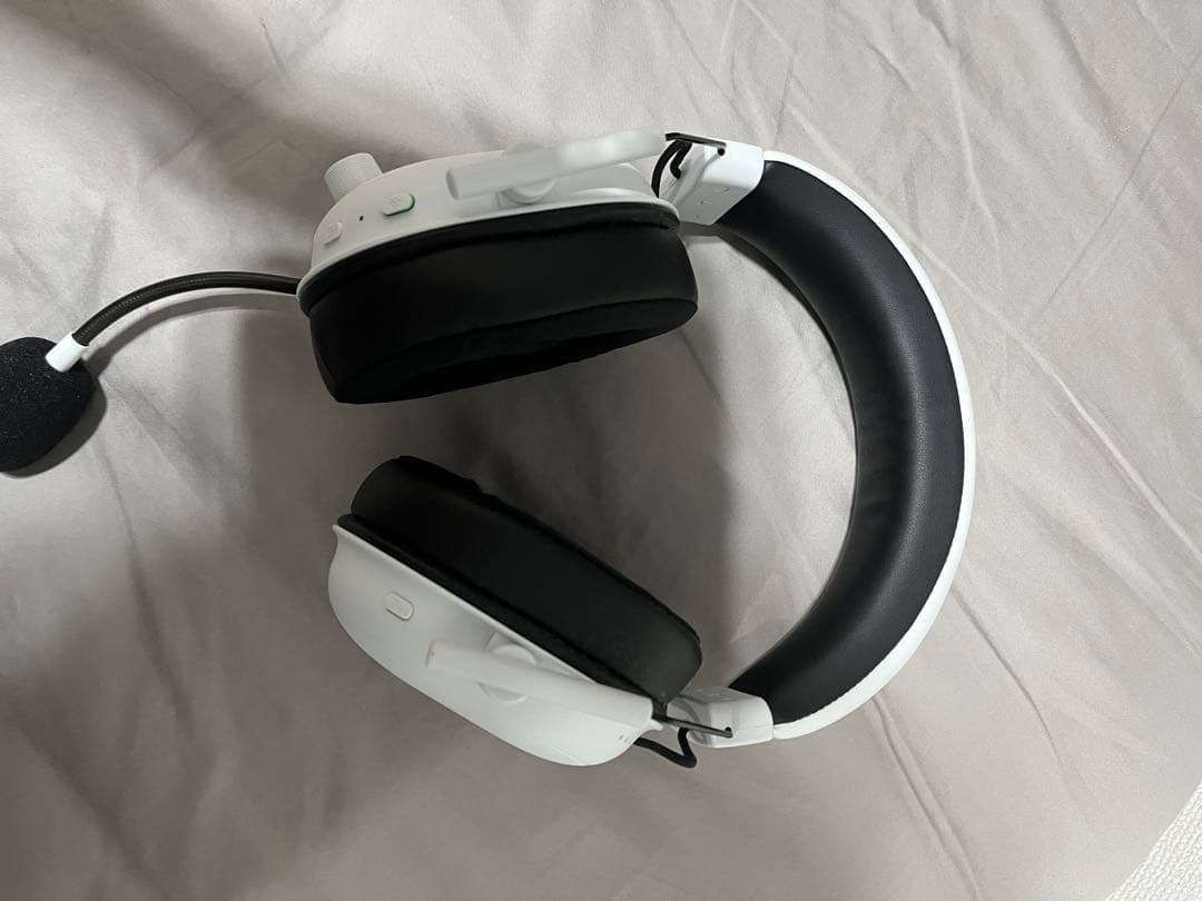ヘッドホン Razer BlackShark V2 HyperSpeed White