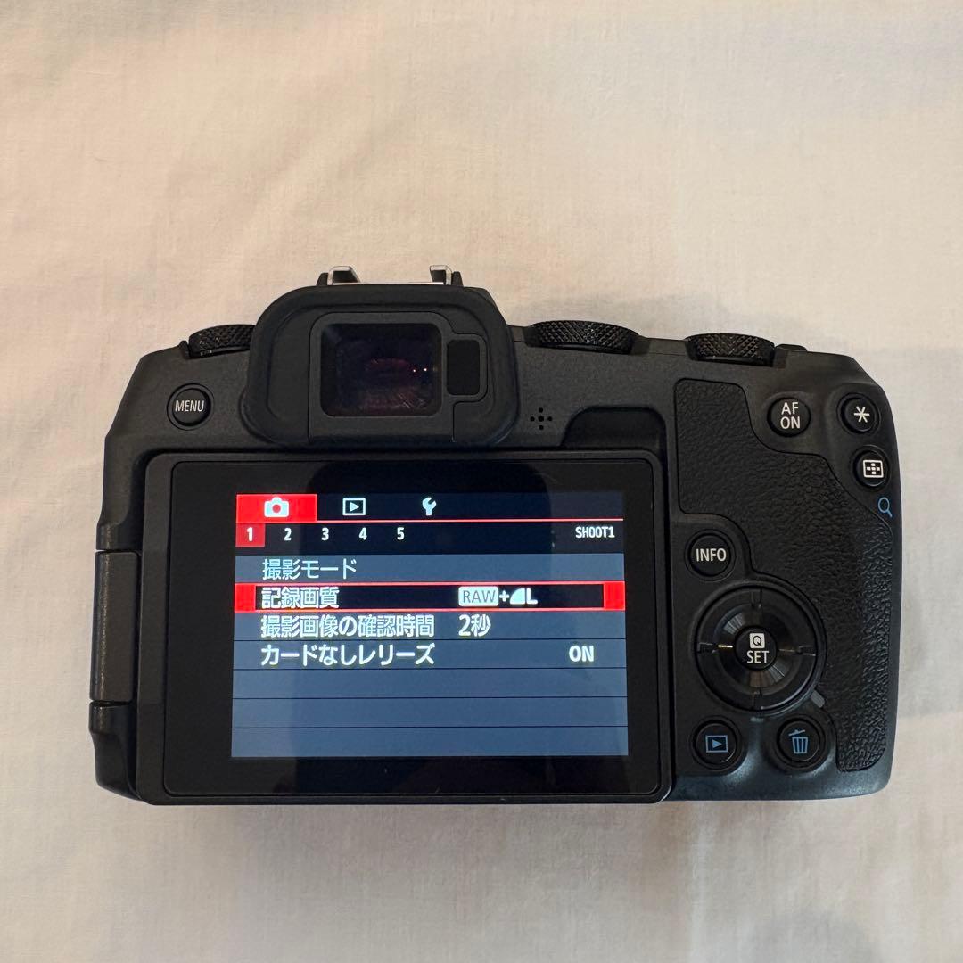 EOS RP ボディ(バッテリー2個付き)