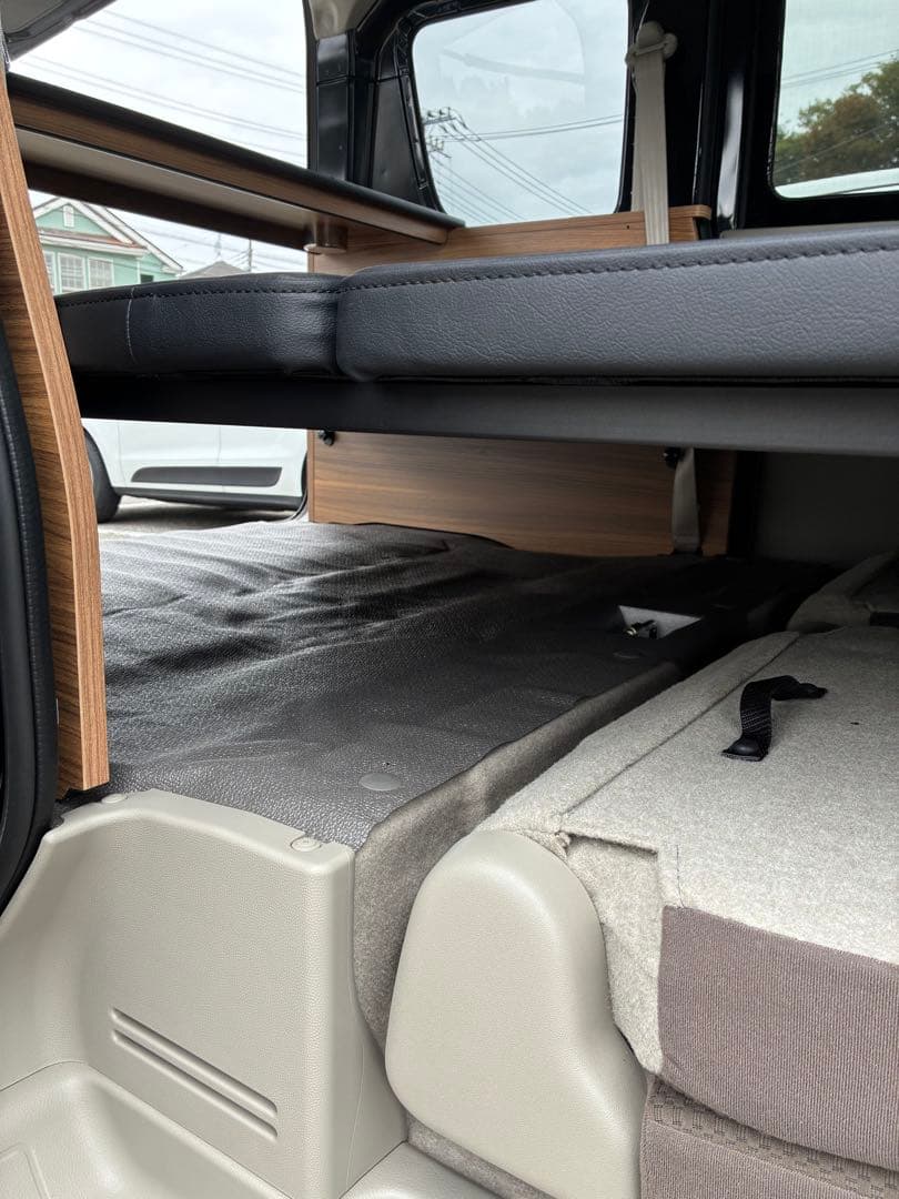 直接の引き渡しのみ。DA17V専用 ベッドキット スタンダードEX テーブル付き