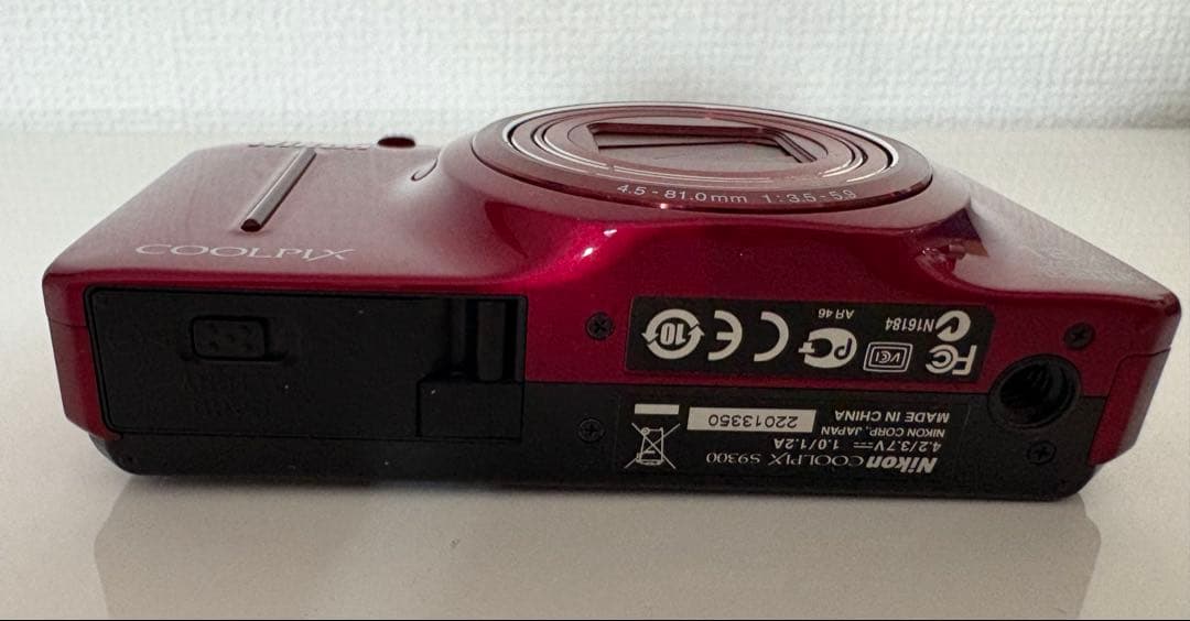 【美品・動作確認済】ニコン　COOLPIX S9300 レッド 完備品