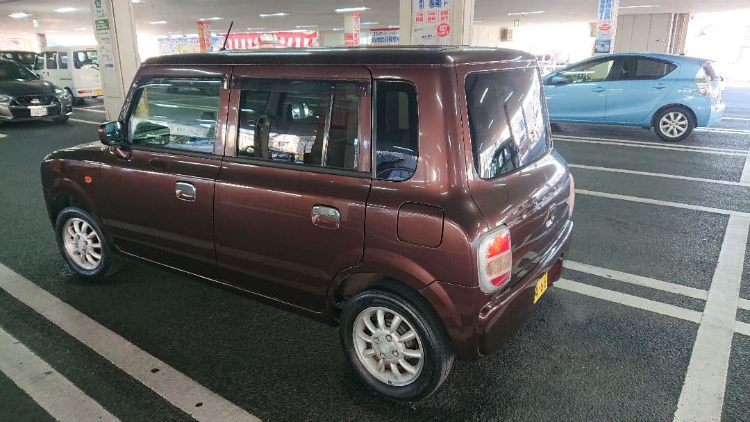 専用アルトラパン。車検R8年6月。