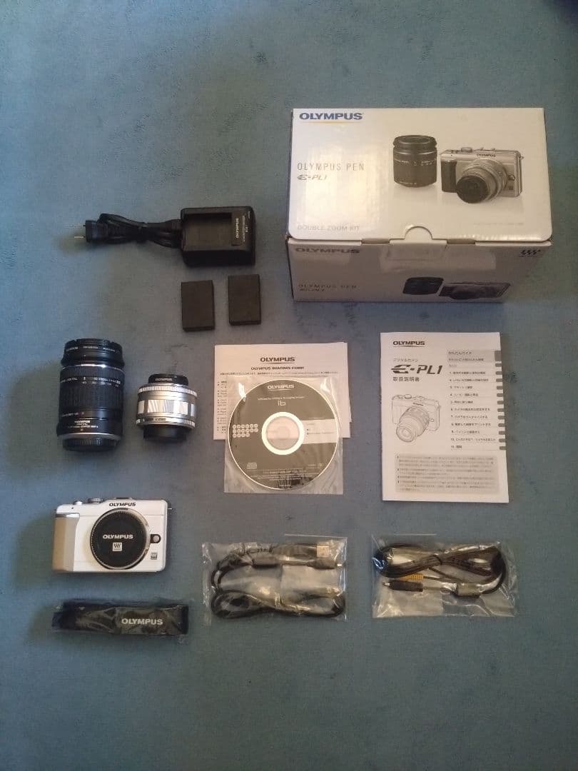 オリンパス ペン OLYMPUS E-PL1 ミラーレス一眼 望遠レンズ付き
