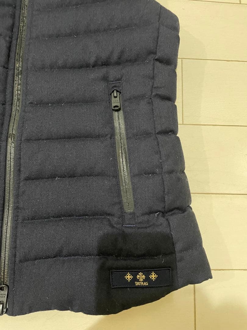 タトラス　グースダウンベスト　サイズ02