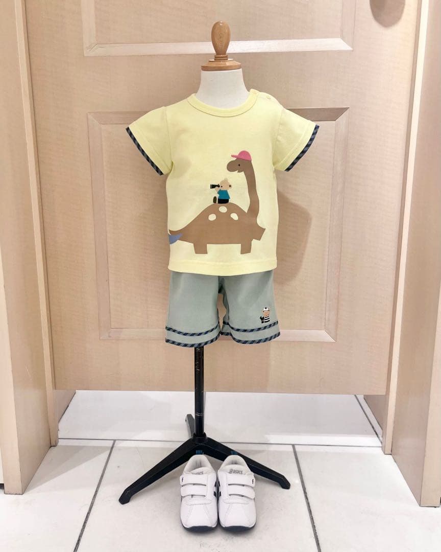 美品　ファミリア　familiar Tシャツ　100