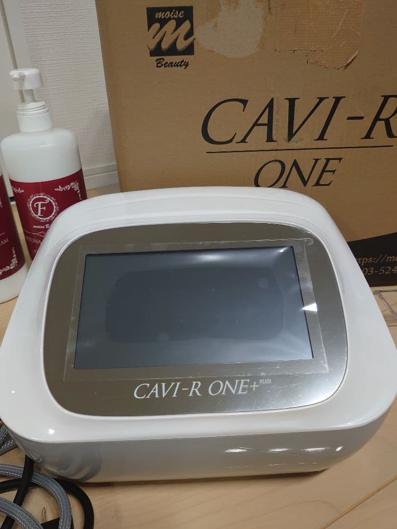 CAVI-R ONE+ キャビテーション ラジオ波 LED フェイシャル　モイセ