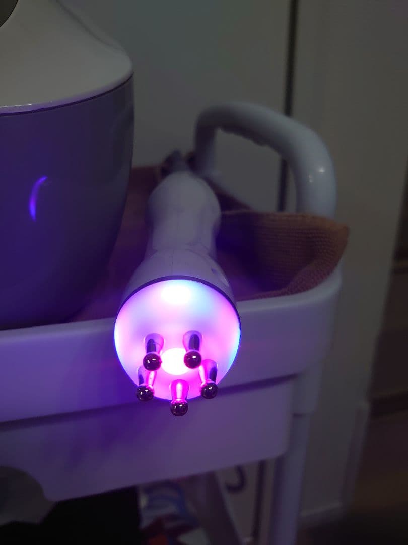 CAVI-R ONE+ キャビテーション ラジオ波 LED フェイシャル　モイセ