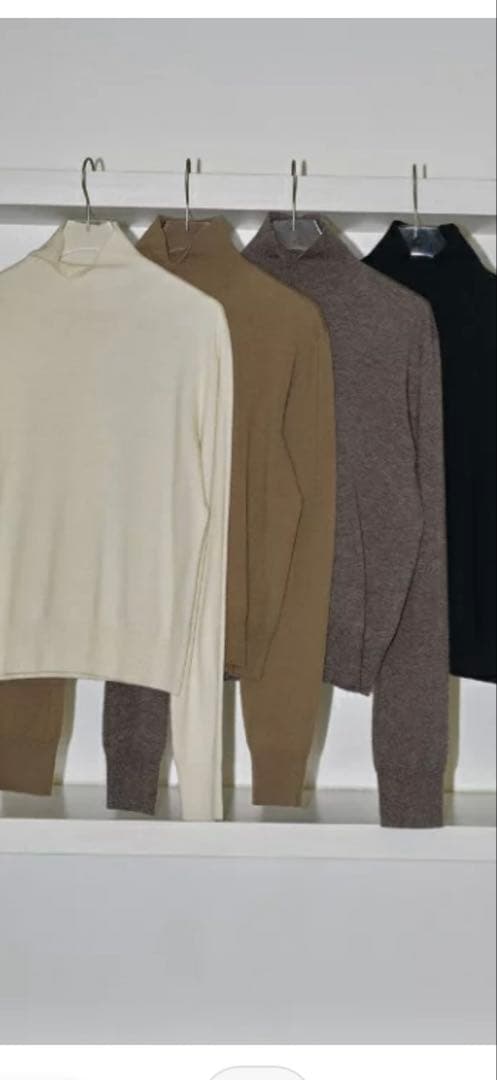 本日最初日！todayful Wool Cashmere Turtle Knit