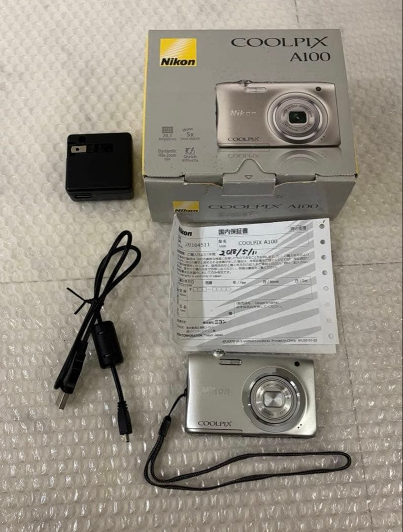 ニコン Nikon COOLPIX A100 元箱付 動作確認済み