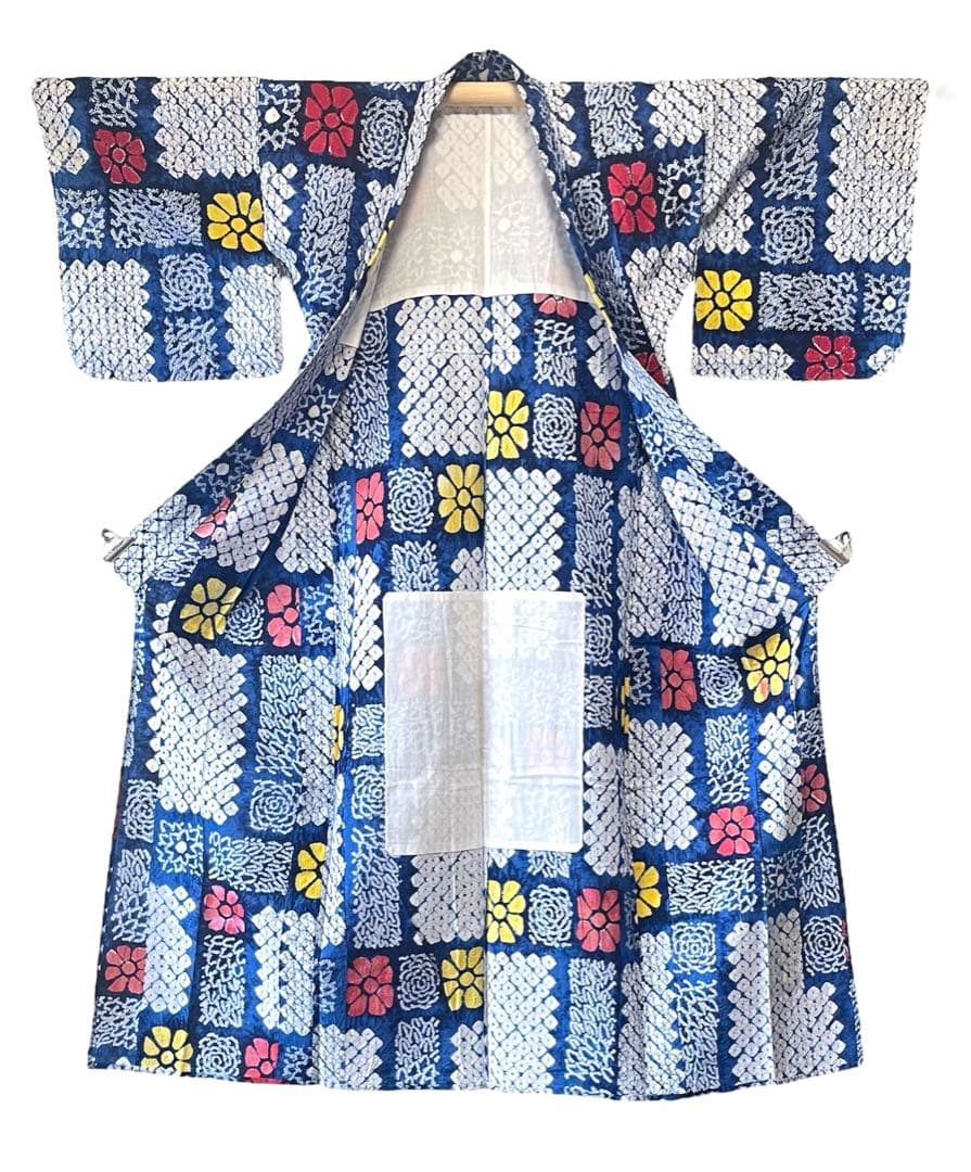 □夏涼浴衣　有松総絞り　可愛い花柄　身丈約159cm