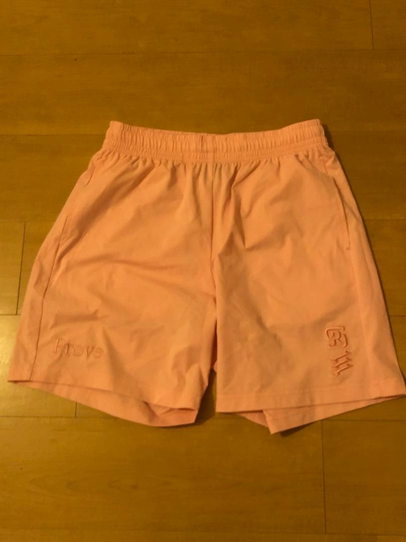 瀬川琉久 egozaru ピンク　ハーフパンツ　バスパン