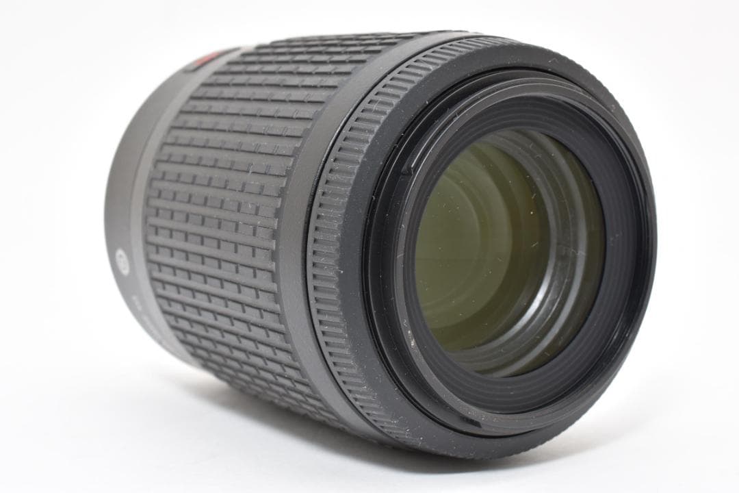 新品級 ニコン AF-S 55-200mm 3.5-5.6G DX 箱 H127