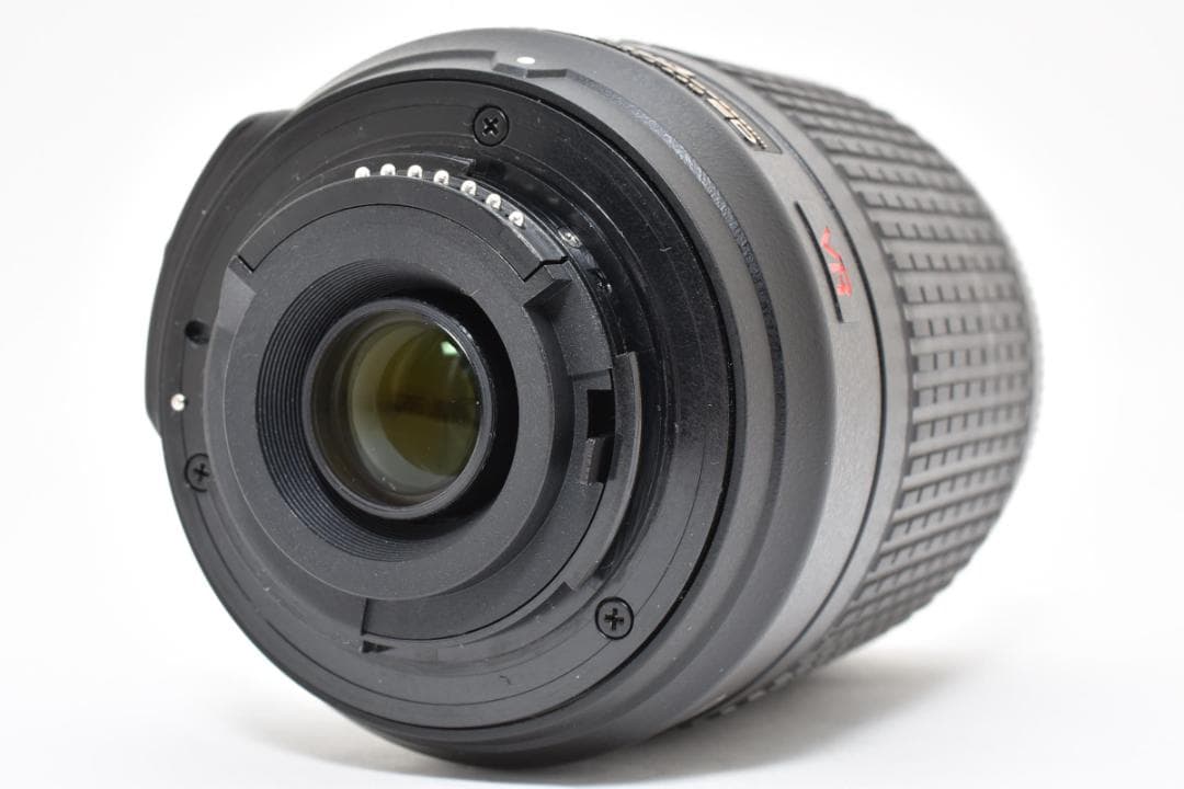 新品級 ニコン AF-S 55-200mm 3.5-5.6G DX 箱 H127