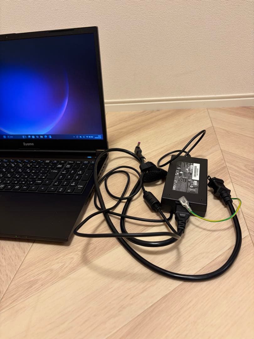 iiyama Infinity 15.6インチ ノートPC