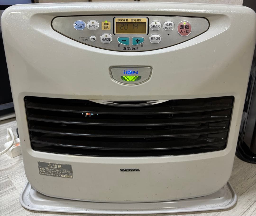 プロフ必読！送料込！気化筒新品交換済み！コロナ4.6kw石油ファンヒーター