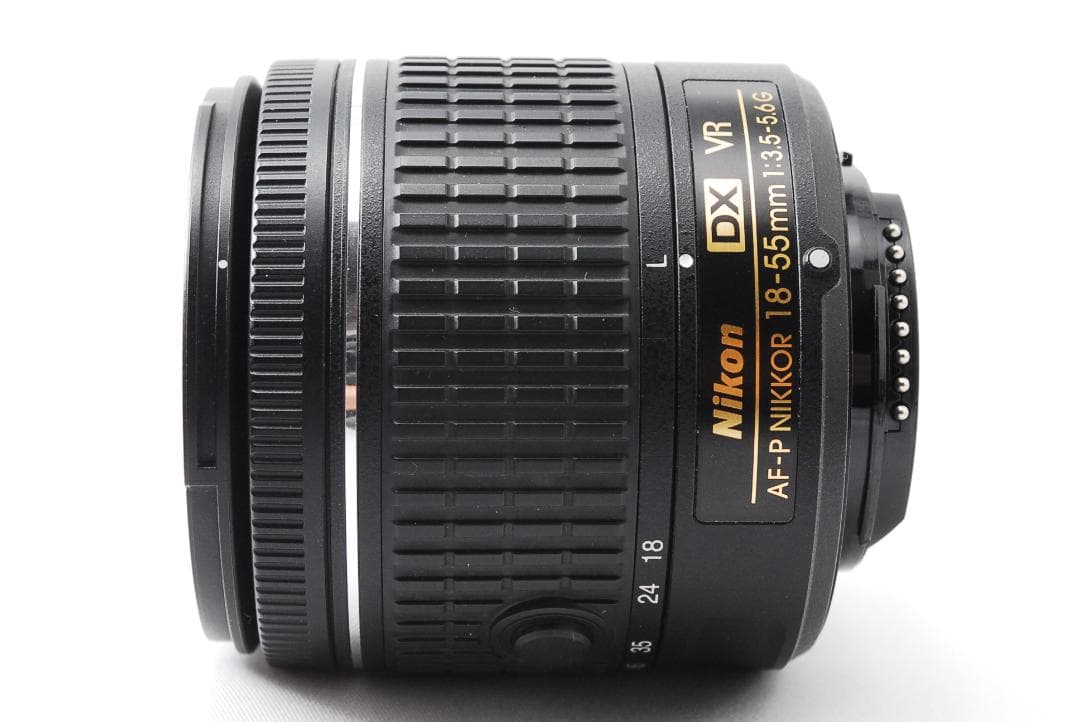 新品同様 Nikon D3400 低ショット数 Bluetooth スマホ転送