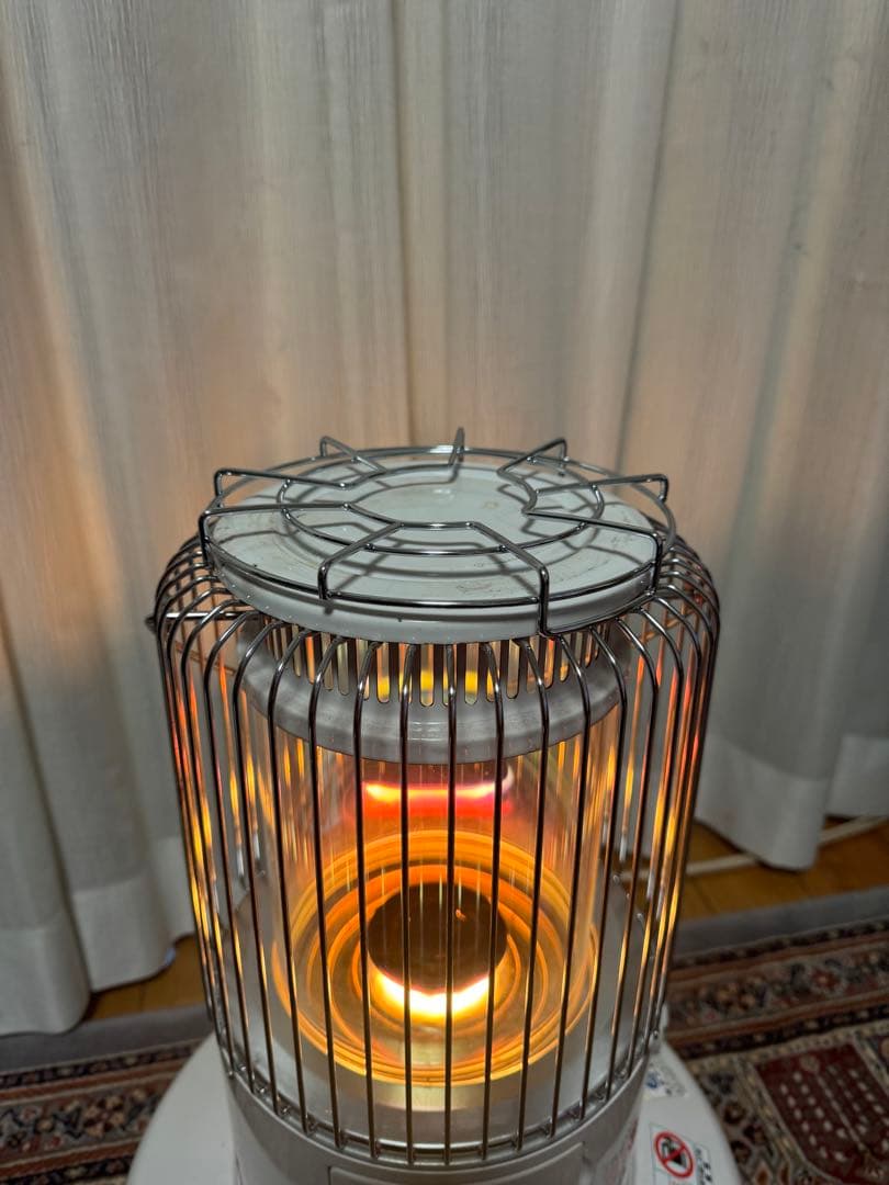 トヨトミ　石油ストーブ　レインボー