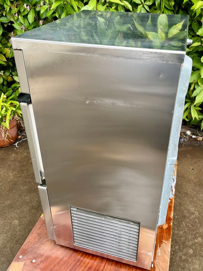 ホシザキ製氷機　35kg 500×450×850