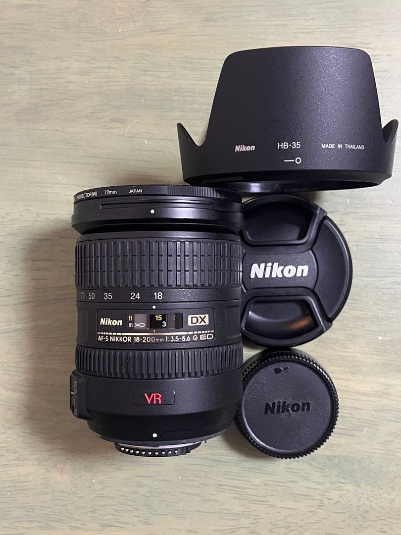 Nikon AF-S NIKKOR 18-200mm VRレンズ