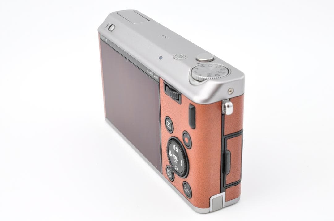 Fujifilm XF1 オレンジ コンパクトデジタルカメラ#1349.19
