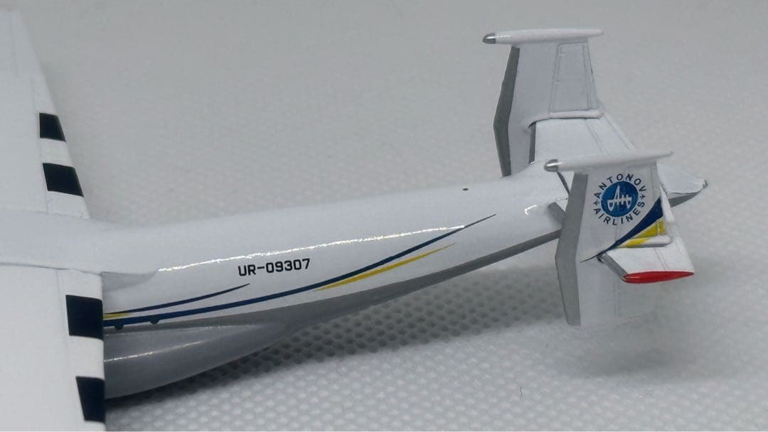 【訳アリ】Herpa アントノフ An-22A UR-09307 1/500