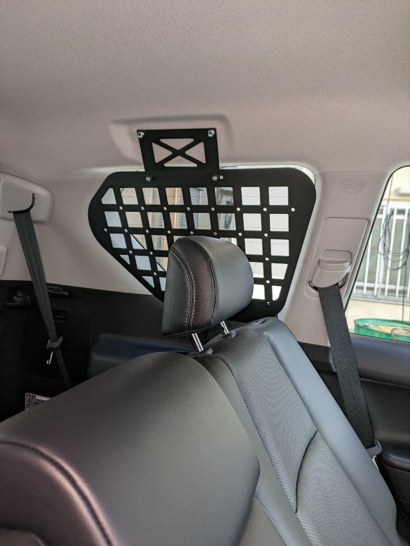 ランドクルーザープラド150　インナーメッシュパネル1.6ミリ 無塗装品　左右