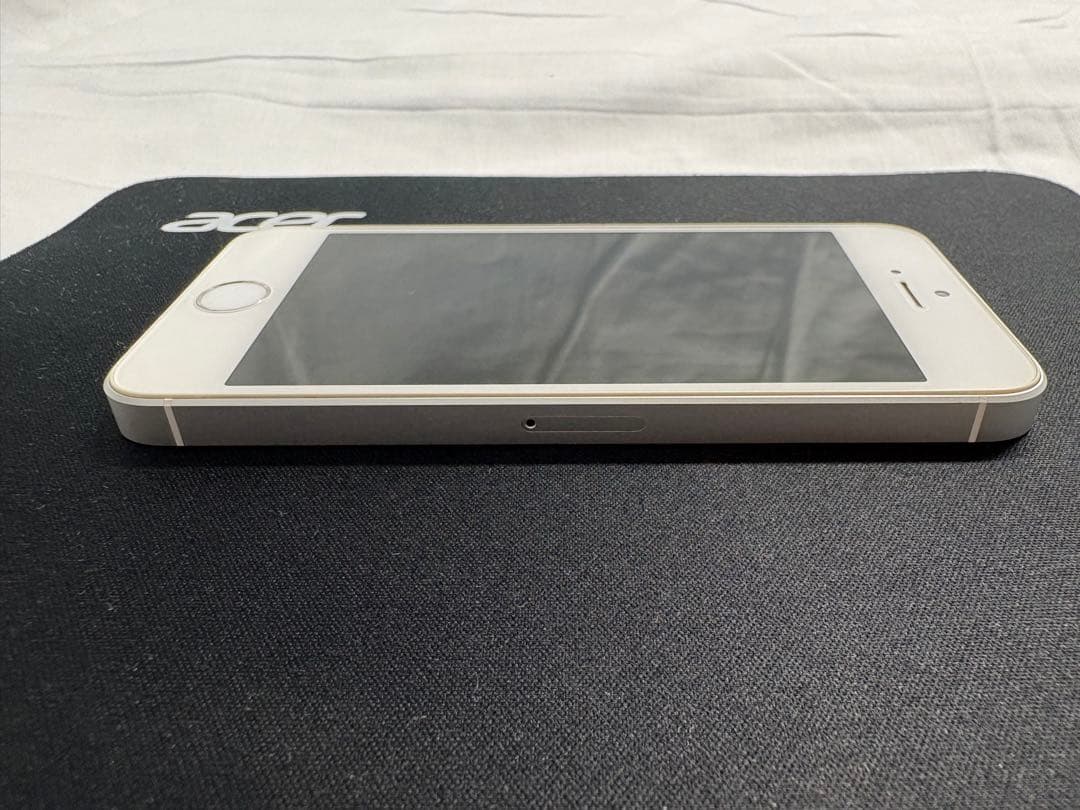 【美品/SIMフリー】iPhone SE 第1世代 Silver 64GB