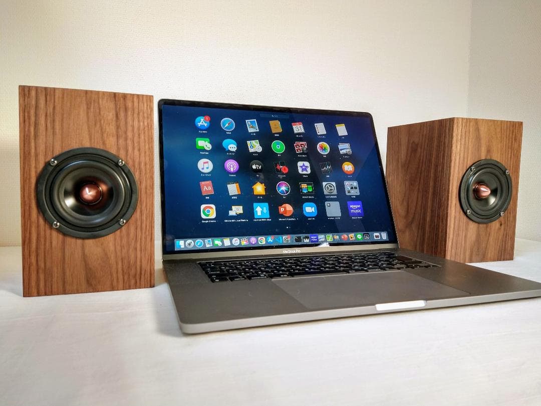 ParcAudio✕ウォールナット材100%使用　ハンドメイド密閉型スピーカー