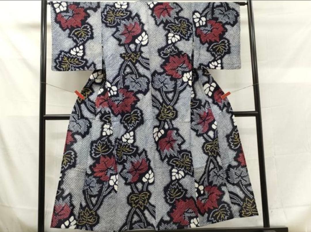 粋な大人の浴衣 高身長の方にも ◆ 有松絞り 枝葉文 華やかさのある良柄 逸品